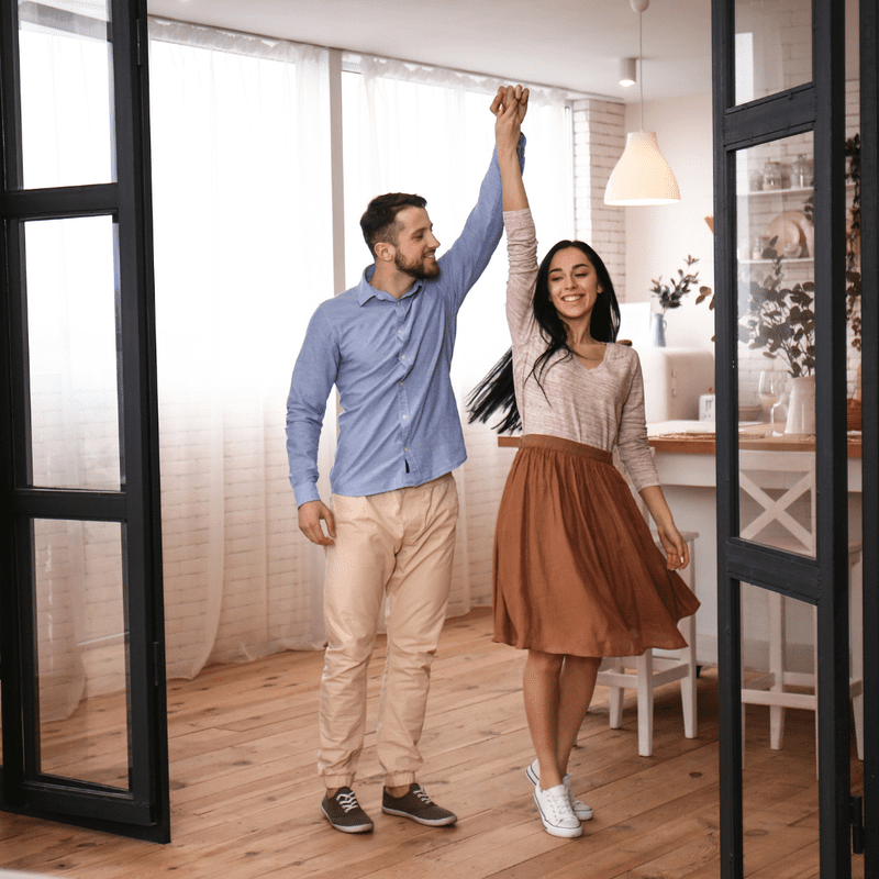 couple dancing, home audio
