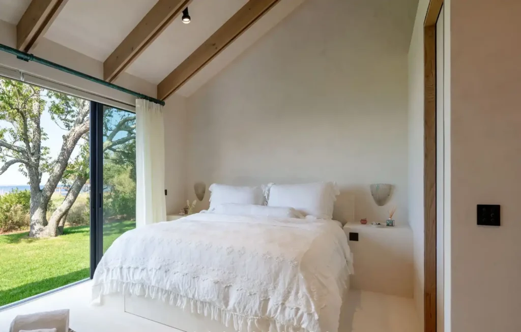 bed room